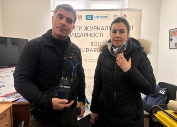Захисного спорядження вже недостатньо: німецькі журналісти взяли «Чуйку» в Харківському ЦЖС