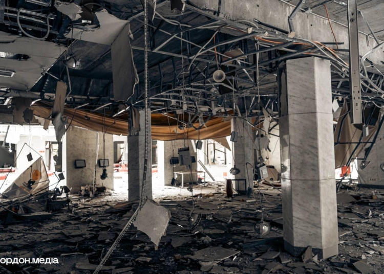 Напади на журналістів в Україні: 160 інцидентів у 2025 році – безпековий звіт НСЖУ