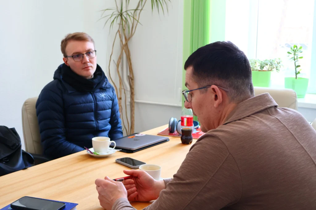 Центри солідарності, дронова загроза, незалежна журналістика: Сергій Томіленко — про роботу медійників в умовах війни 1