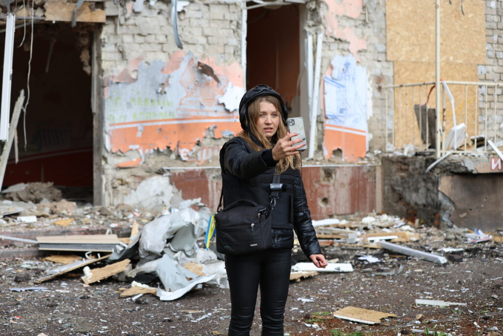 «Ми готові створювати життя на руїнах»: історія херсонської журналістки Олени Гнітецької 4