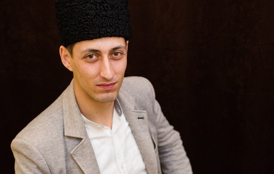 Ексвіцепрезидентка Бундестагу взяла під опіку кримського журналіста Асана Ахтемова 1