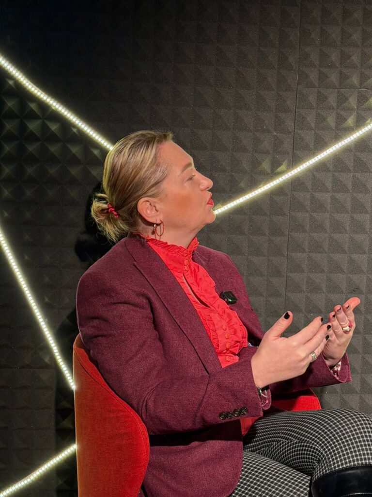 Марʼяна Задорожня: ”У мене є два крила - журналістика і капеланство“ 19 Марʼяна Задорожня: ”У мене є два крила - журналістика і капеланство“ 2