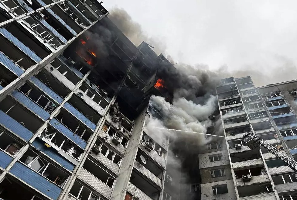 Розповісти і вижити: молоді українські журналісти ведуть розслідування під час найжорстокішої воєнної зими 2