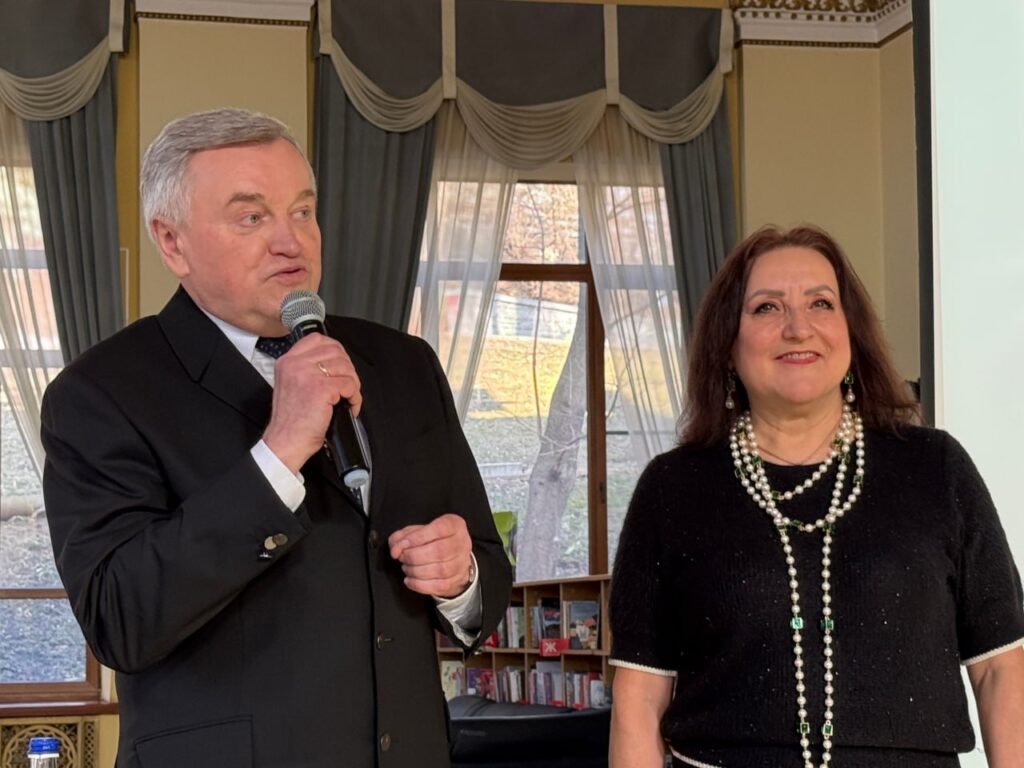 Журналістика як доля: історія Тетяни Редько, подільської журналістки і письменниці 18 Журналістика як доля: історія Тетяни Редько, подільської журналістки і письменниці 1