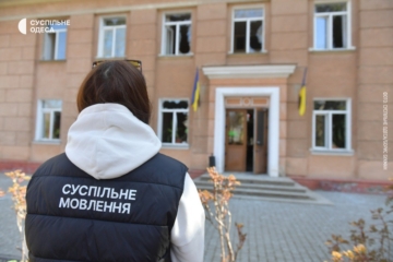 Постраждали будівлі з величезною історією, а не просто офіси: у Суспільному Одеса розповіли про деталі російського обстрілу