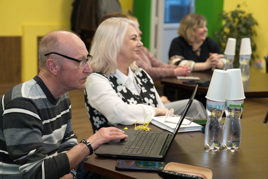 Не вигоріти на «інформаційній передовій»: у Сумах стартував психологічний тренінг 3