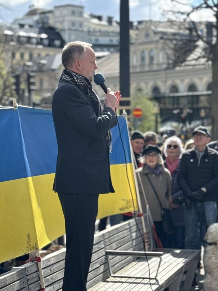 Голова НСЖУ Сергій Томіленко виступив у Стокгольмі на Måndagsrörelsen: «Журналісти важливі» 5