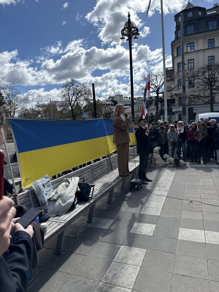 Голова НСЖУ Сергій Томіленко виступив у Стокгольмі на Måndagsrörelsen: «Журналісти важливі» 6