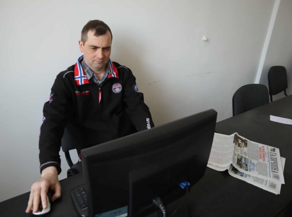 Головний редактор газети «Галичина» Василь Мороз: «Наша газета – мабуть, єдина у регіоні, де ще діє давній принцип співробітництва з читачами» 10