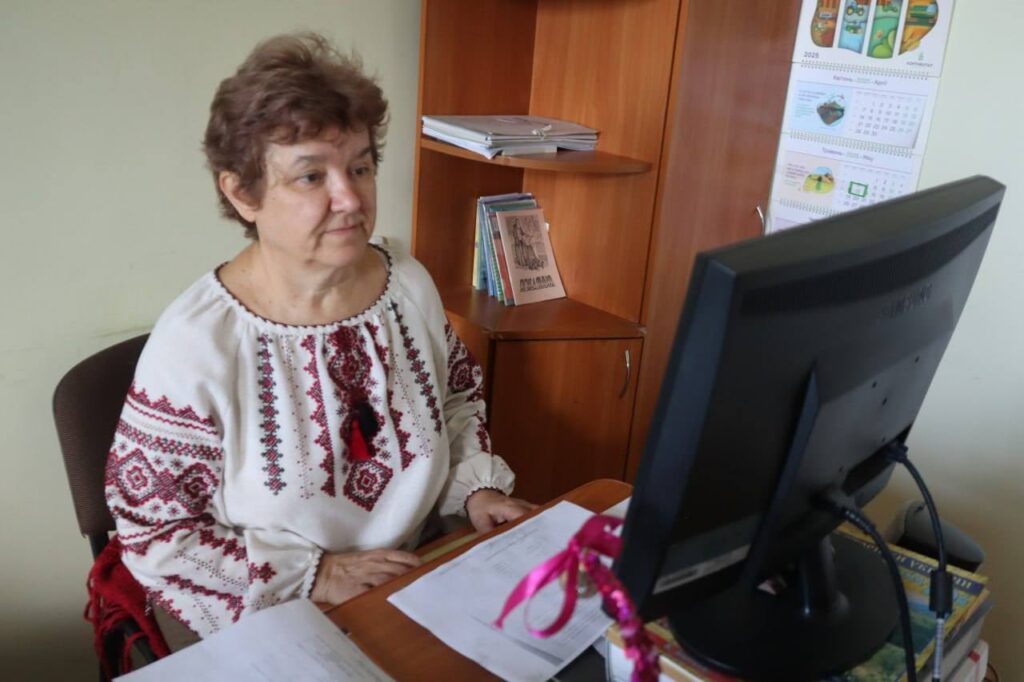 Головний редактор газети «Галичина» Василь Мороз: «Наша газета – мабуть, єдина у регіоні, де ще діє давній принцип співробітництва з читачами» 6