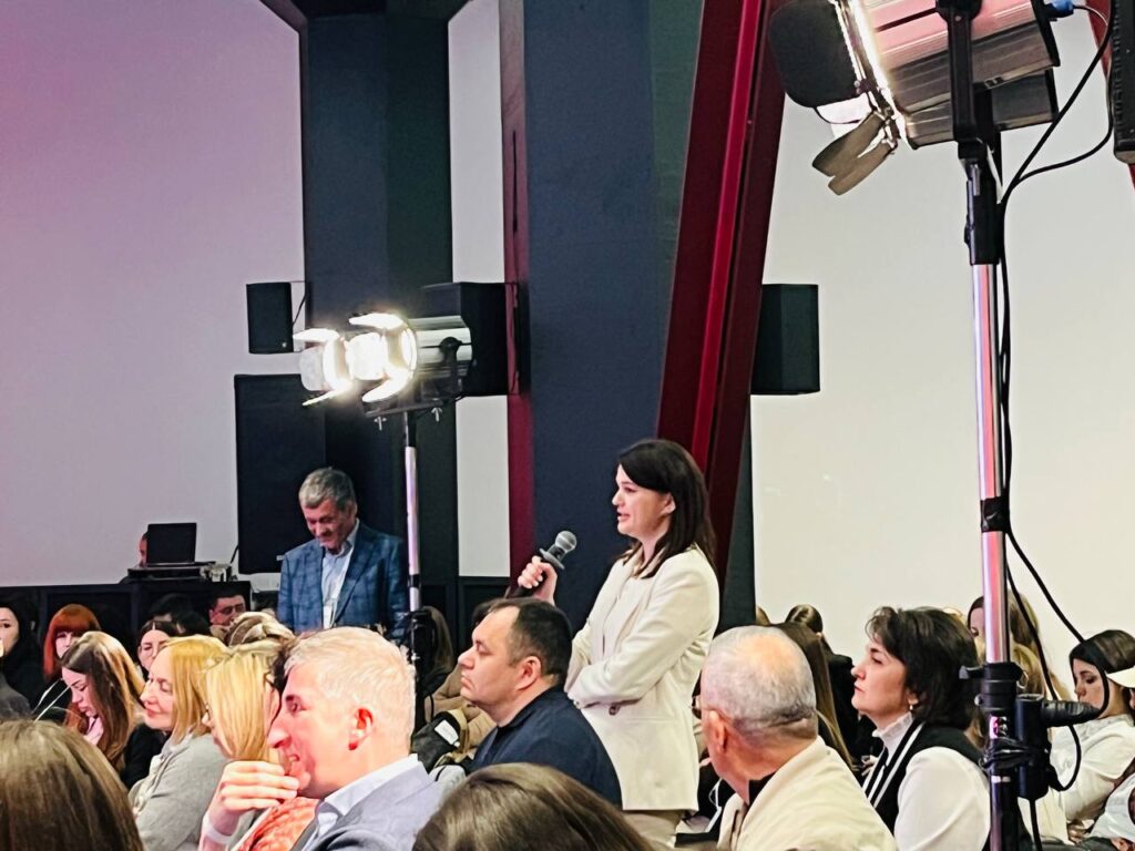 Як медійникам адаптуватися до нових реалій, зберігаючи стандарти якості та довіру аудиторії: медіафорум в Івано-Франківську 6