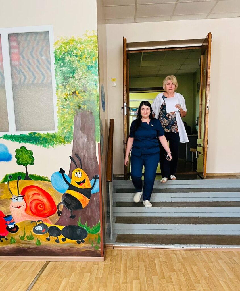 «Партнерство задля Перемоги»: за підтримки Івано-Франківського ЦЖС  чотирирічну дитину з України відправили на лікування в Італію 3