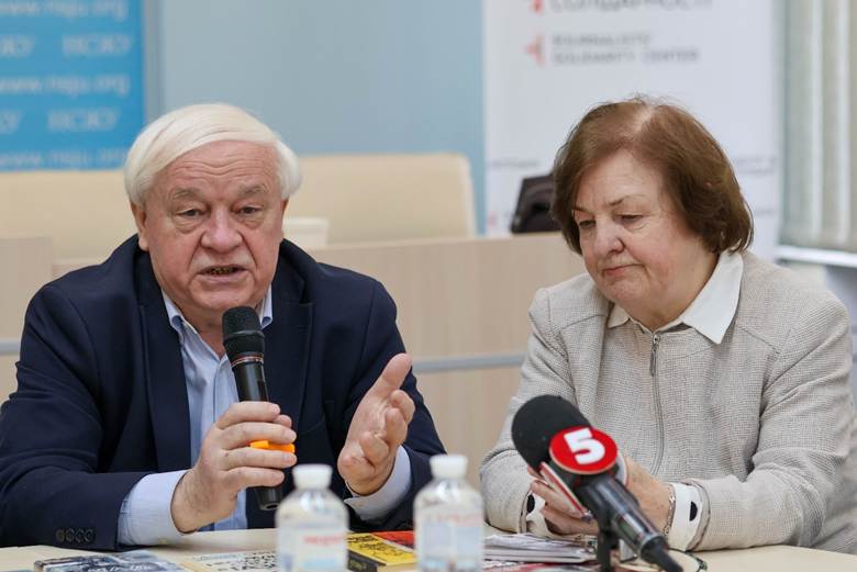 Кадри реактора ціною життя, або хто з українських журналістів прорвав інформаційну блокаду Чорнобиля 1