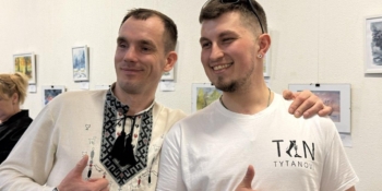 Відродження після темряви: виставка акварелей воєнкора Івана Любиша-Кірдея