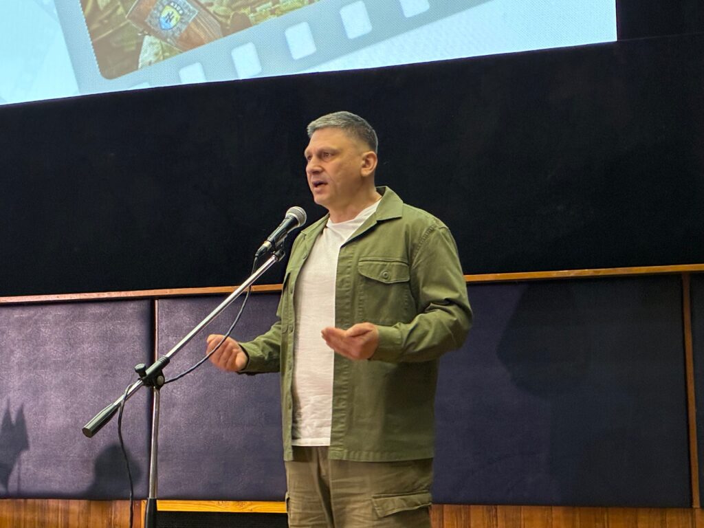 “Ми знаємо, що памʼять сильніша за смерть”: у Києві відбулася перша церемонія нагородження Премії імені Руслана Ганущака 3