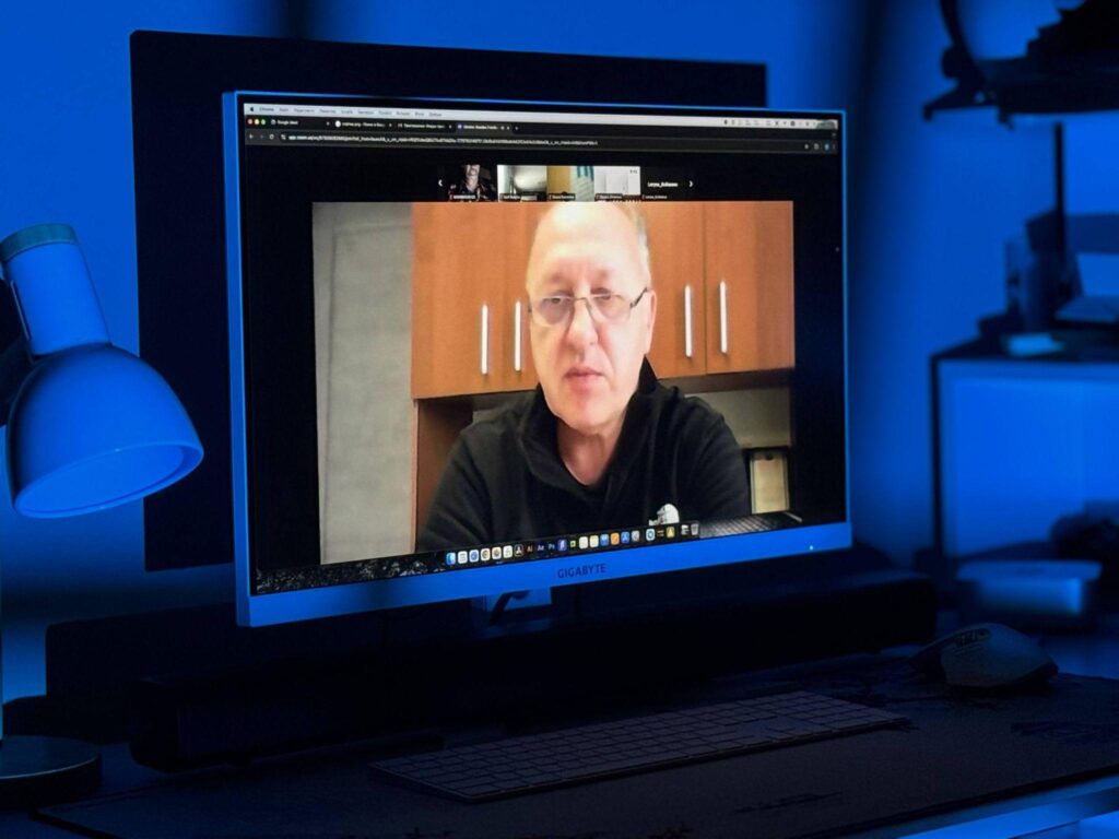 «Кризи — це нові можливості»: як працюють і заробляють прифронтові редакції. Чотири історії з українсько-шведського форуму 3