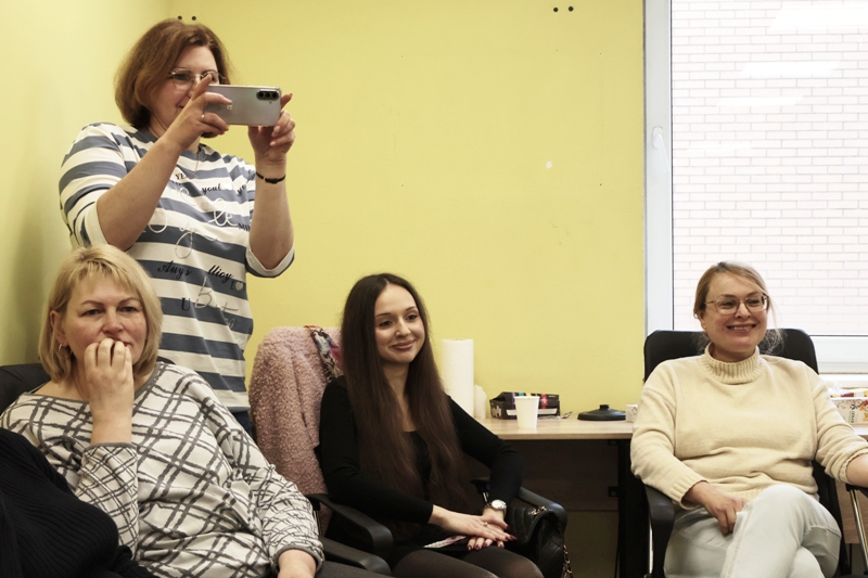 «Якщо я впевнений, хто я є – все інше не має на мене впливу»: як розпізнати маніпуляції і повернути контроль 9