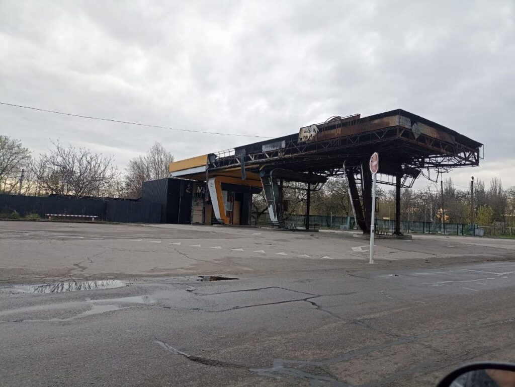 «Горобців у Нікополі менше, ніж дронів»: як радіо «Ностальжі» залишається голосом міста 7