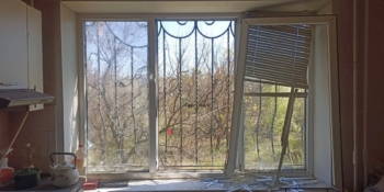 «Вилетіло все, що не було пошкоджено раніше»: квартира журналіста Андрія Гриня постраждала двічі за одну добу