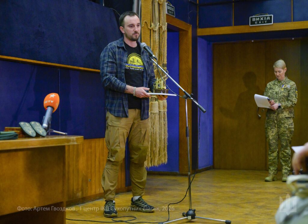 Косянтин Мельников отримав премію імені Руслана Ганущака