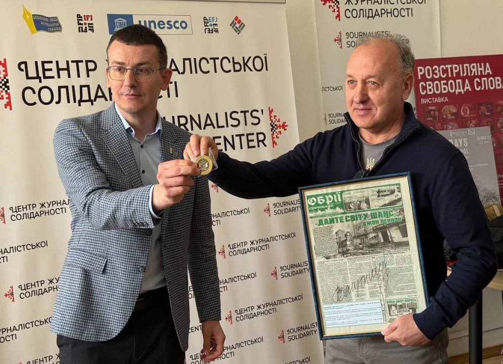 Подяка від «Залізного генерала»: прифронтові редактори отримали відзнаки від Валерія Залужного 19 Подяка від «Залізного генерала»: прифронтові редактори отримали відзнаки від Валерія Залужного 2