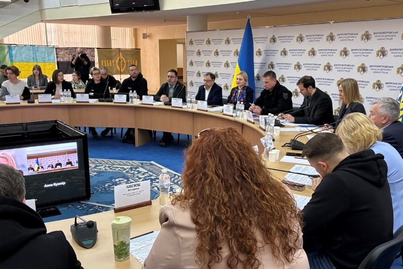Документування злочинів РФ проти журналістів і медіа: виїзне засідання парламентської ТСК у Дніпрі 19