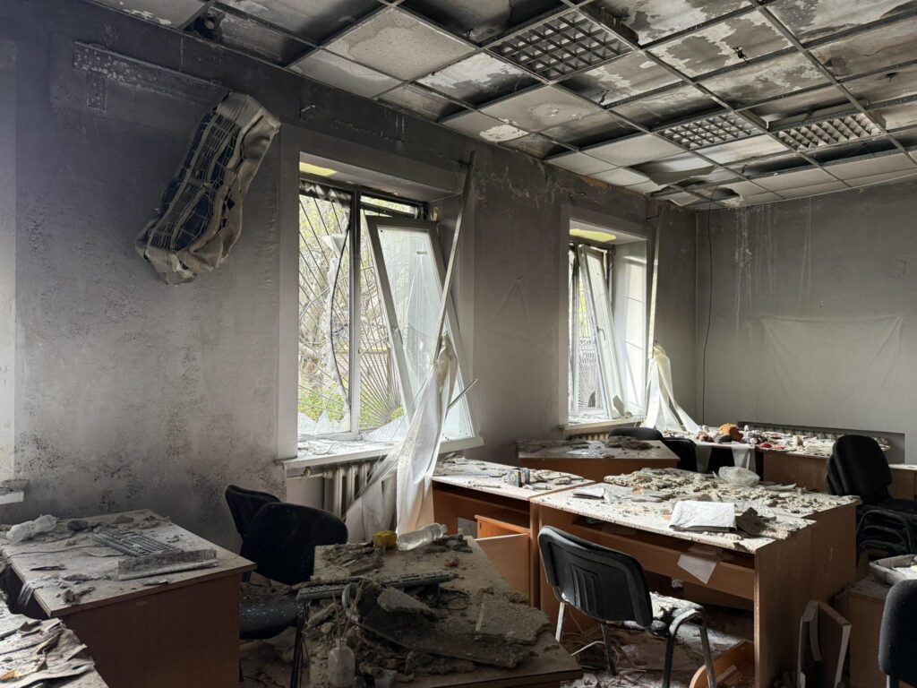 «Бережіть себе»: Євгенія Кравчук – про зустрічі з журналістами в Дніпрі та свідчення, які почує Гаага 5