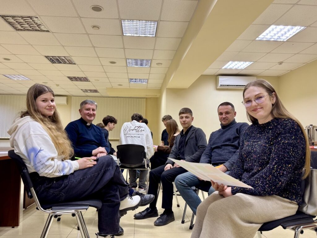 «Наш головний виклик – не втратити глибину», – отець Іван Стефурак, головний редактор часопису «Нова зоря» 9