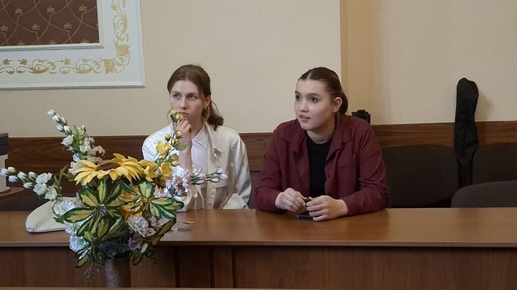 Політична медіаграмотність: львівські студенти на тренінгу в ЦЖС вчилися розпізнавати маніпуляції 7