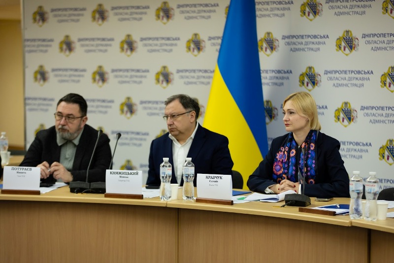 Документування злочинів РФ проти журналістів і медіа: виїзне засідання парламентської ТСК у Дніпрі 17