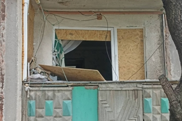 Ушосте вибухом вибило вікна в помешканні журналіста з Краматорська Андрія Гриня