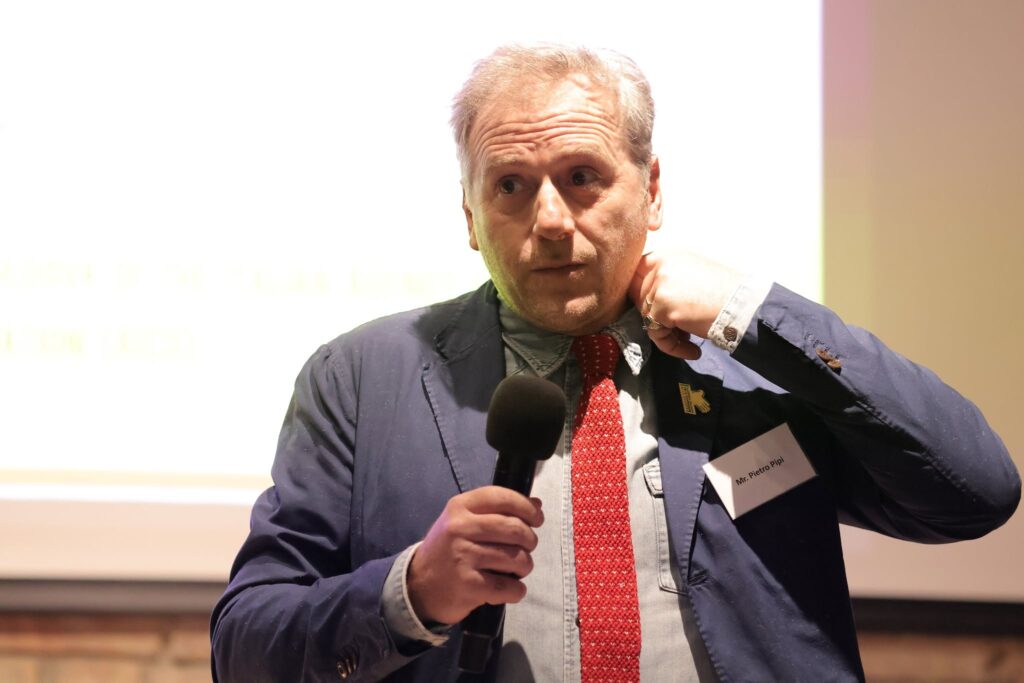 Сергій Томіленко: «Успішне відновлення України неможливе без довіри людей, а довіра — без сильних місцевих медіа» 19 Сергій Томіленко: «Успішне відновлення України неможливе без довіри людей, а довіра — без сильних місцевих медіа» 2
