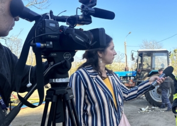 Журналістка знімала матеріал і водночас заспокоювала поранену: на місці ворожої атаки опинилась однією з перших