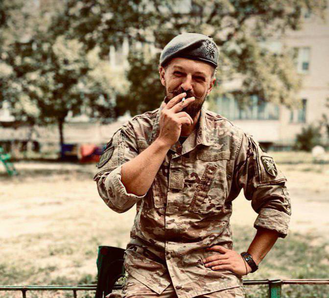 «Шукав у кадрі життя, а на фронті завжди обирав гідність та честь»: пам’яті режисера та воїна Василя Хомка 24 «Шукав у кадрі життя, а на фронті завжди обирав гідність та честь»: пам’яті режисера та воїна Василя Хомка 7