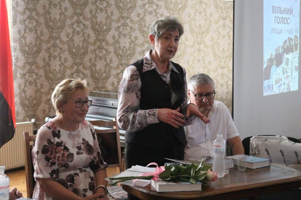Літопис краю крізь призму преси: вийшла документальна книга до ювілею газети «Вільний голос» 20 Літопис краю крізь призму преси: вийшла документальна книга до ювілею газети «Вільний голос» 3