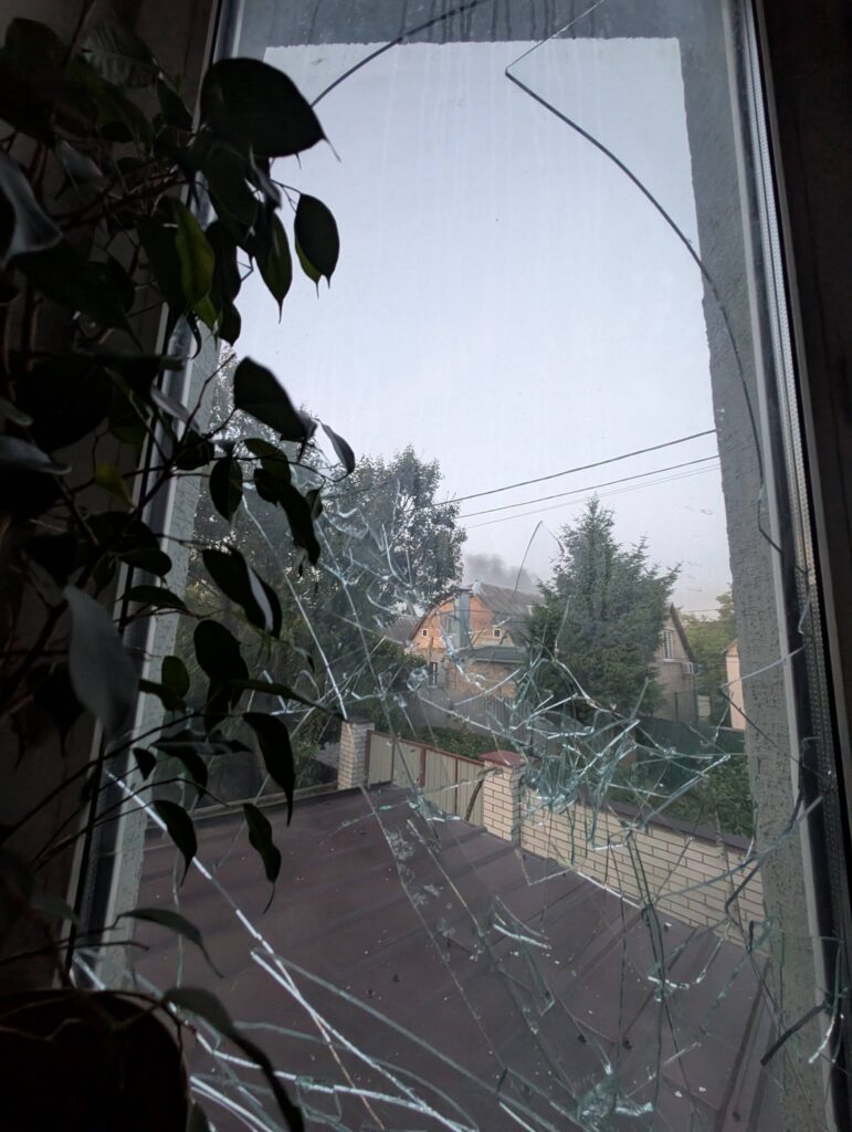 Унаслідок російських атак постраждали домівки журналістів у Києві і Дніпрі 2