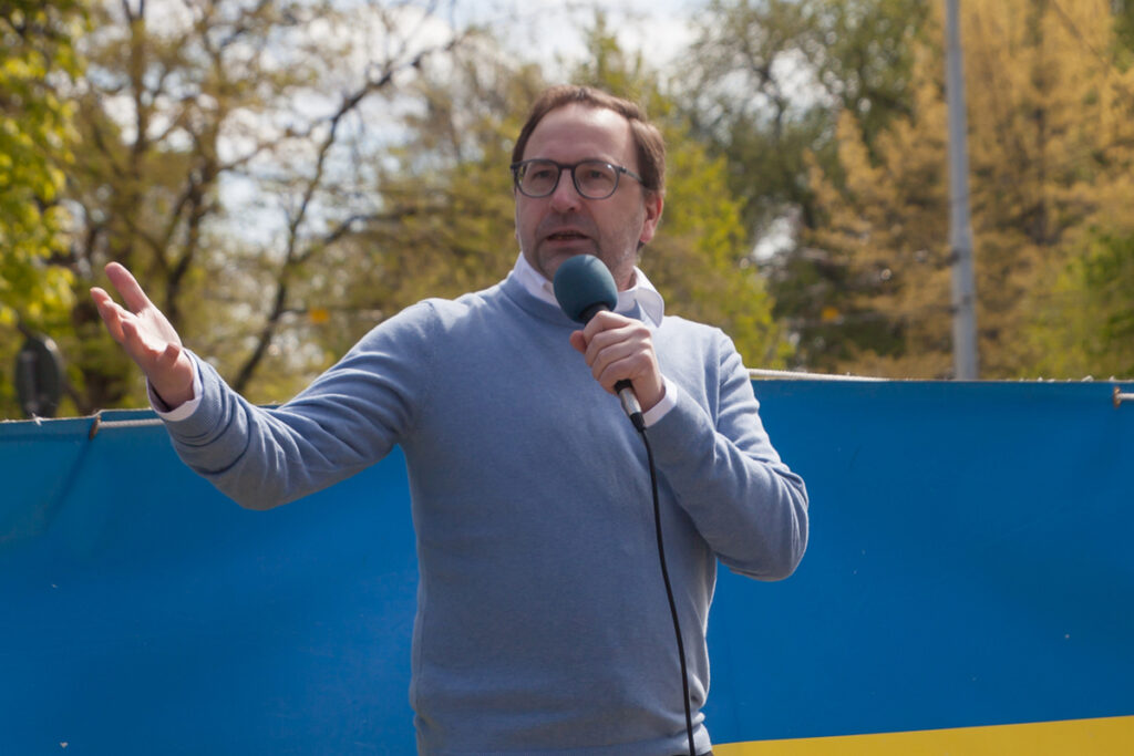Чотири роки щопонеділка: Стокгольм відмовляється забути Україну 3