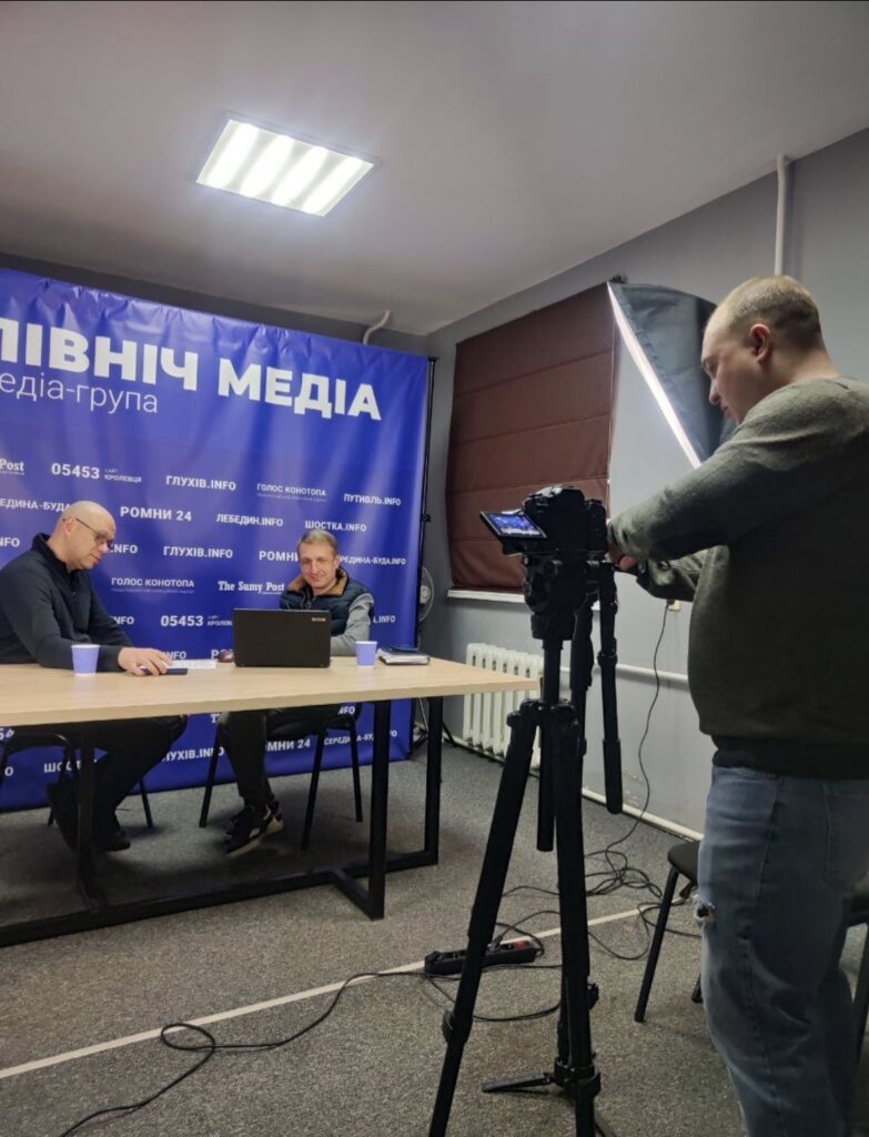 Владислав Єсипенко: "Життя під КАБами та мінами: як працюють прифронтові редакції" 20