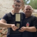 «Газета доїхала до Брюсселя – медаль повернулася на фронт»: голова НСЖУ вручив відзнаку МФЖ редактору з прикордоння 27 «Газета доїхала до Брюсселя – медаль повернулася на фронт»: голова НСЖУ вручив відзнаку МФЖ редактору з прикордоння
