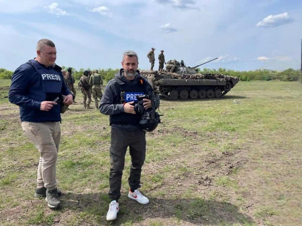 «Журналістам потрібно не відставати від того, що відбувається на фронті», - воєнкор Андрій Коваленко 19 «Журналістам потрібно не відставати від того, що відбувається на фронті», - воєнкор Андрій Коваленко 2