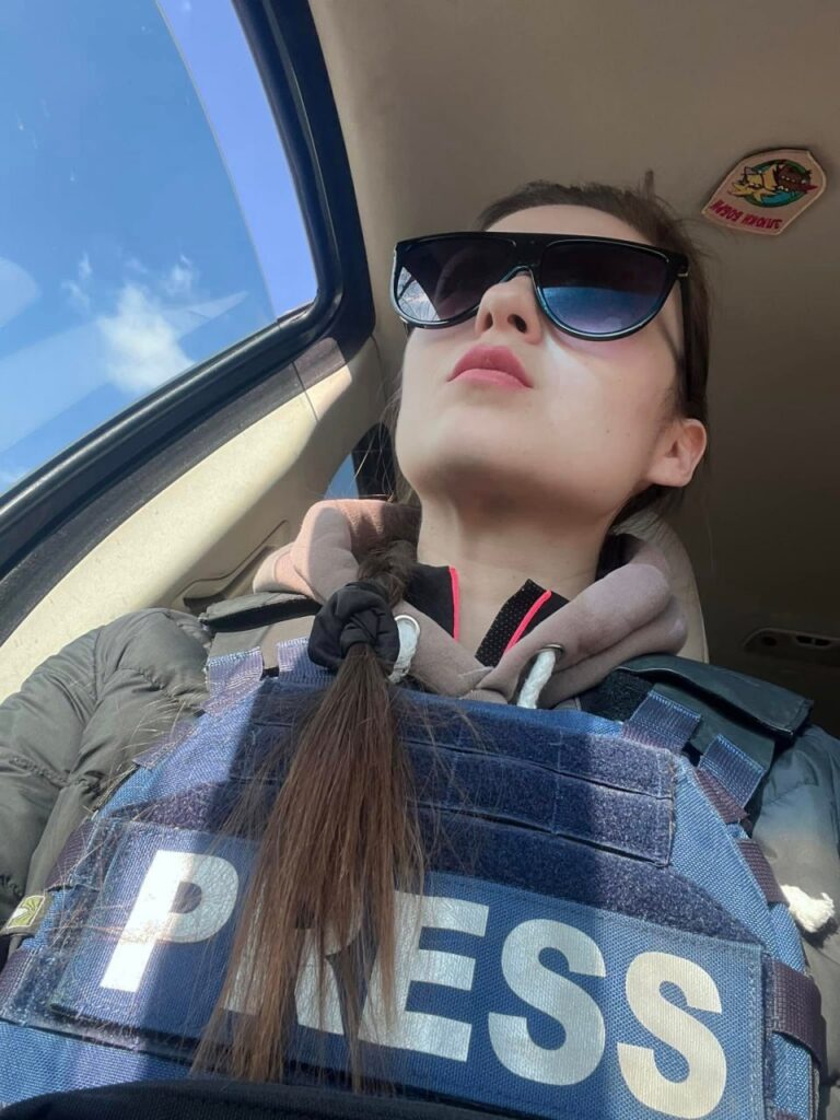 «Журналісти мають працювати там, де дійсно потрібні»: воєнна кореспондентка Ірина Сампан 2