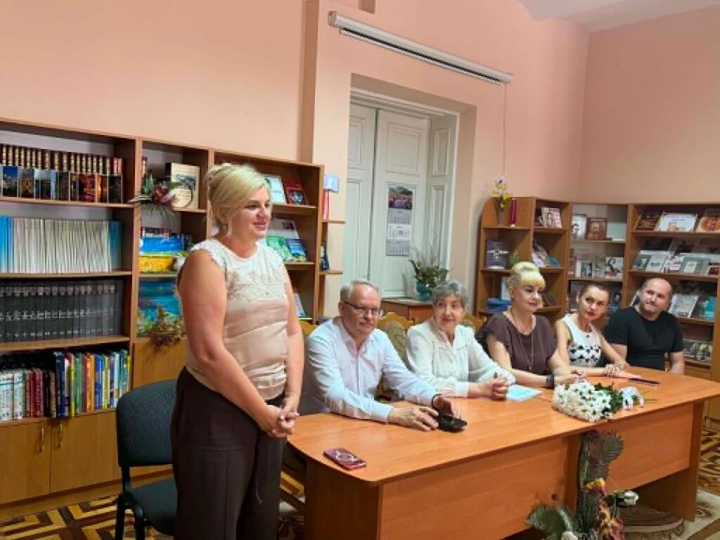 В Івано-Франківську підбили підсумки навчального року в Школі журналістики 19 В Івано-Франківську підбили підсумки навчального року в Школі журналістики 2