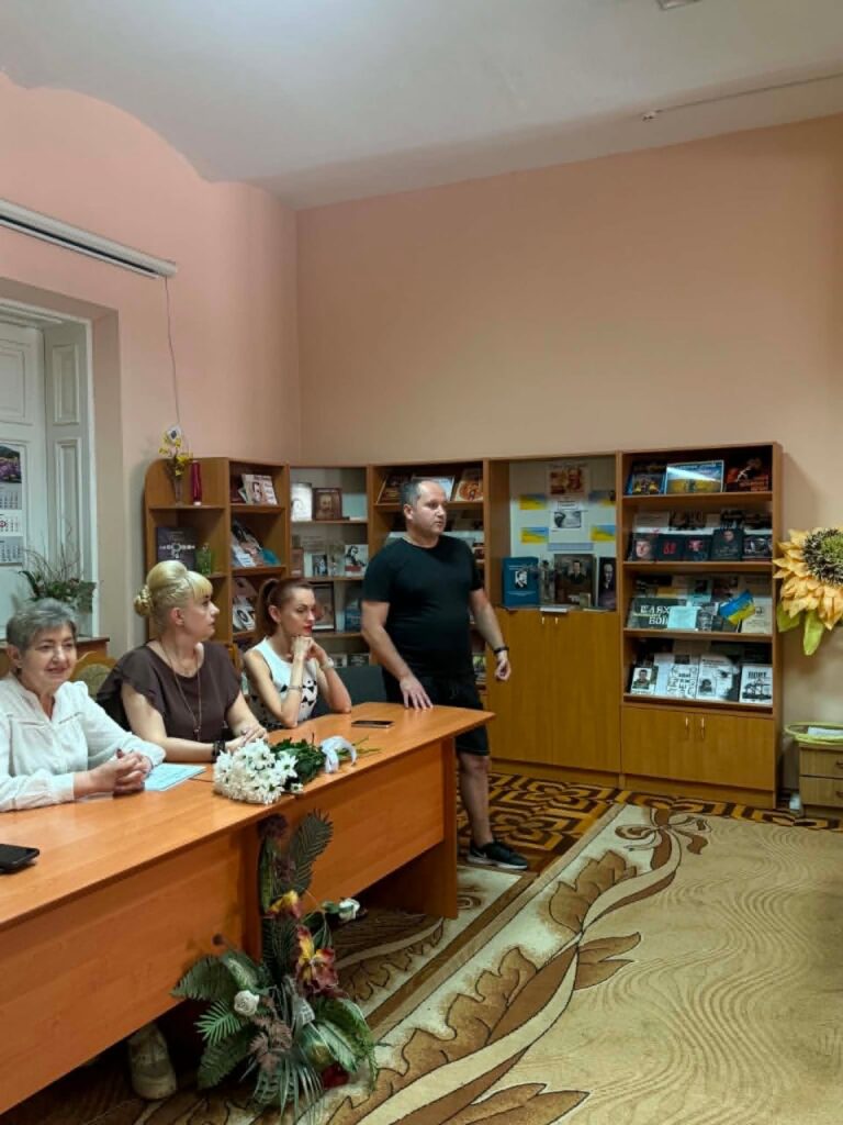 В Івано-Франківську підбили підсумки навчального року в Школі журналістики 22 В Івано-Франківську підбили підсумки навчального року в Школі журналістики 5