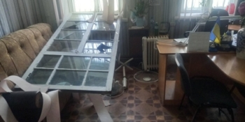 «Ми – заручники цього місця»: газета «Промінь» у прикордонному Сновську знову постраждала від ударів ворожих БПЛА
