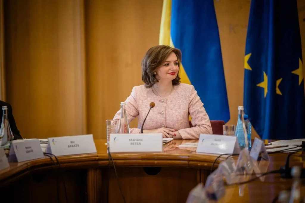Тортури, ізоляція та сфабриковані справи: у МЗС закликали звільнити українських журналістів, незаконно ув’язнених РФ 1