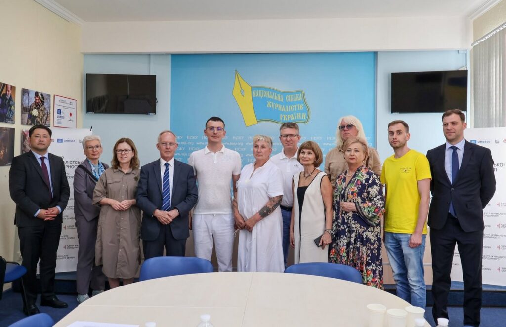 Росія атакувала Київ наступного дня після дискусії в НСЖУ з представниками ОБСЄ про безпеку журналістів 23 Росія атакувала Київ наступного дня після дискусії в НСЖУ з представниками ОБСЄ про безпеку журналістів 6
