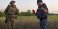 «Гахнуло доволі серйозно»: журналістів ТСН атакував російський FPV-дрон за 20 км від лінії фронту на Донеччині 27 «Гахнуло доволі серйозно»: журналістів ТСН атакував російський FPV-дрон за 20 км від лінії фронту на Донеччині