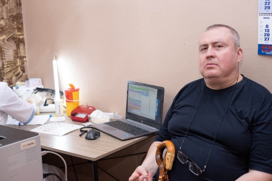 Дев’ять літрів крові здали запорізькі журналісти під час корпоративного дня донора 19 Дев’ять літрів крові здали запорізькі журналісти під час корпоративного дня донора 2