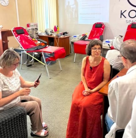 Дев’ять літрів крові здали запорізькі журналісти під час корпоративного дня донора 20 Дев’ять літрів крові здали запорізькі журналісти під час корпоративного дня донора 3