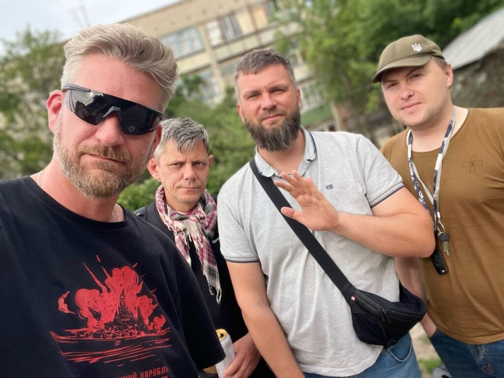 Сказати «ні», навіть якщо герої сюжету чи журналісти готові йти на невиправданий ризик: фіксер Юрій Ларин про нові безпекові виклики 4